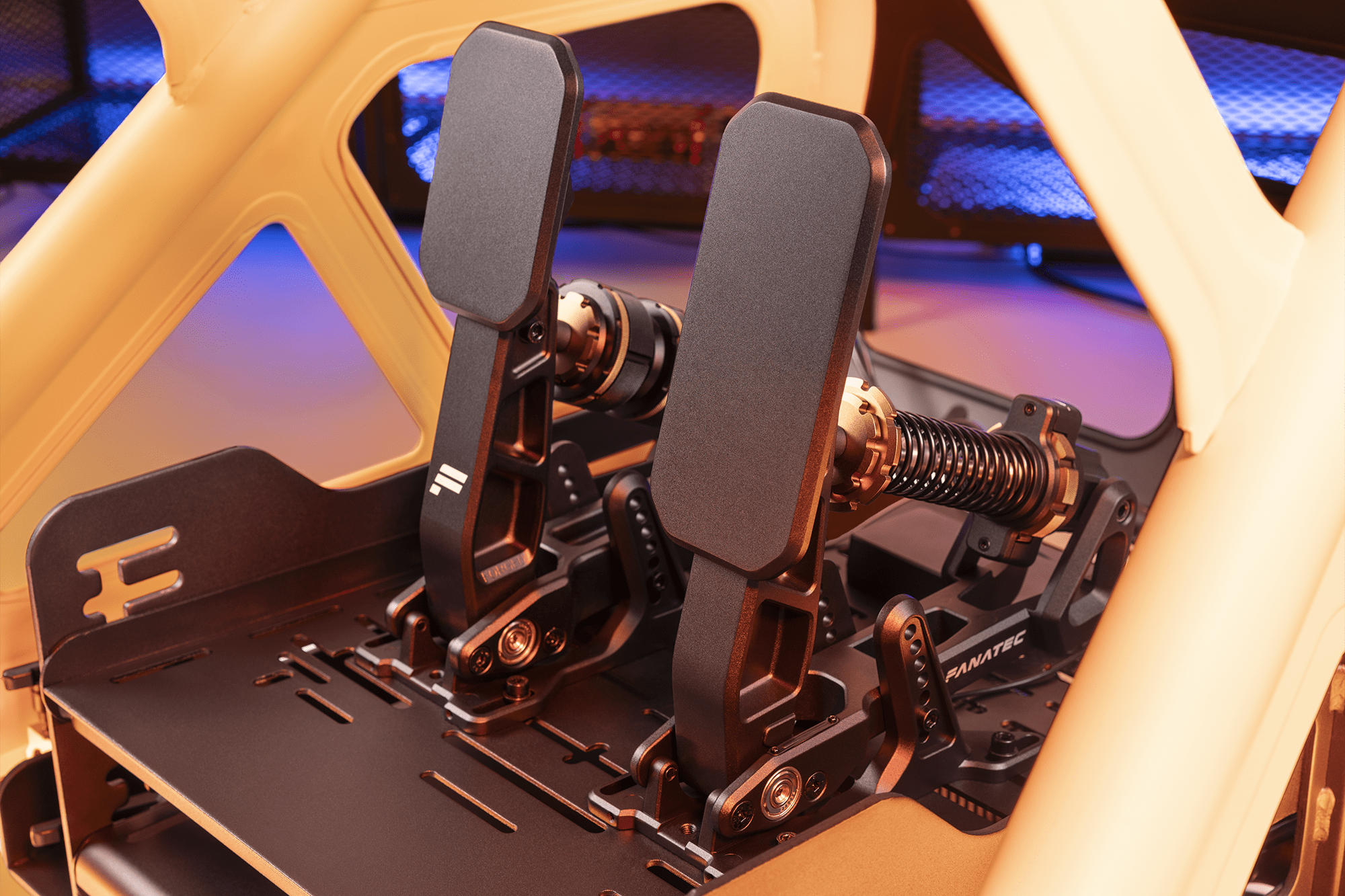 Fanatec Podium Pedals Sport na stelażu simracingowym